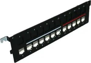 Metallrahmen für 24 RJ45 Kupplungen, 12 RJ45 Kupplungen bestückt