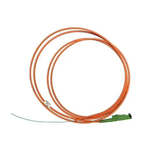 [970154.IN] E2000 8° APC Pigtail